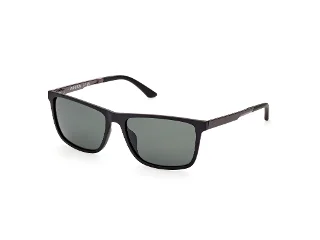 02R Matte Black/Green Polarized