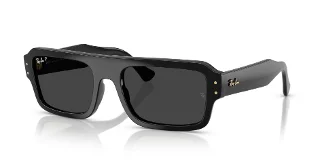 667748 Black