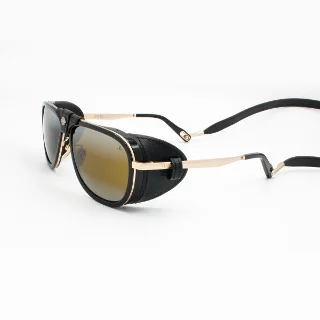 01Q Titanium Matte Black With Skilynx Lenses