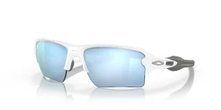 918882 Polished White