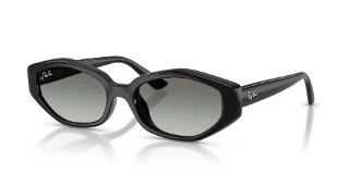 667711 Black