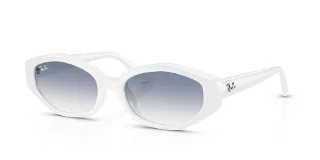 677219 White