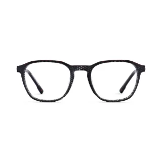NR08 Black